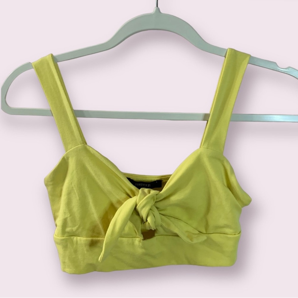 Crop top